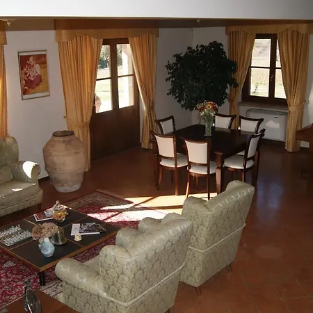 Predio San Fernando Bed & Breakfast 3*